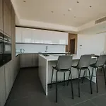 Beachfront Luxury Меллиеха