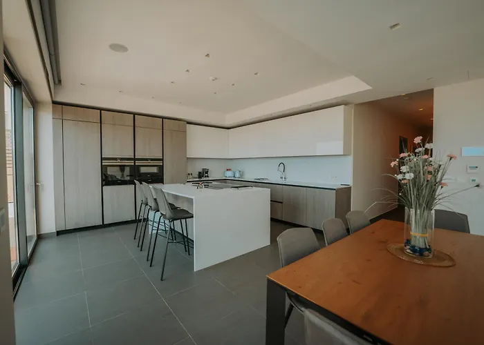 Villa Beachfront Luxury Mellieha