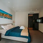 Villa Beachfront Luxury *