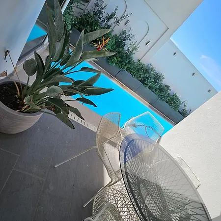 Sea Front Villa With Heated Pool