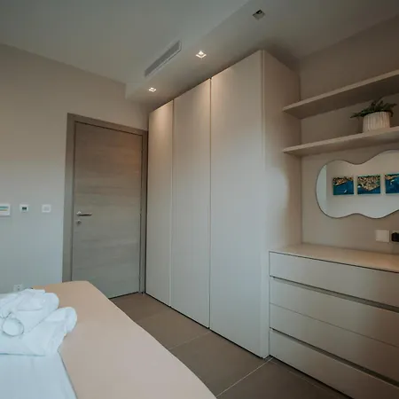 Beachfront Luxury Vilă *