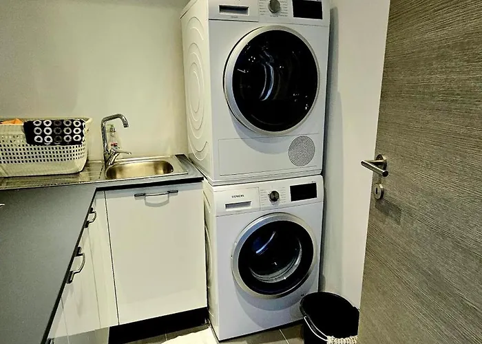 Beachfront Luxury Mellieħa