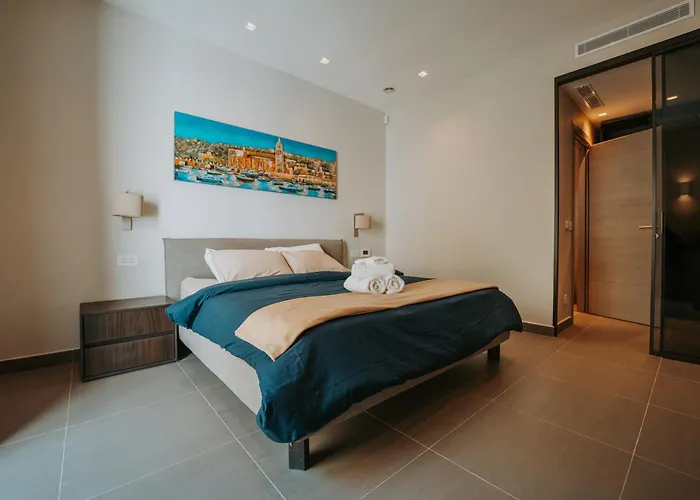 Villa Beachfront Luxury