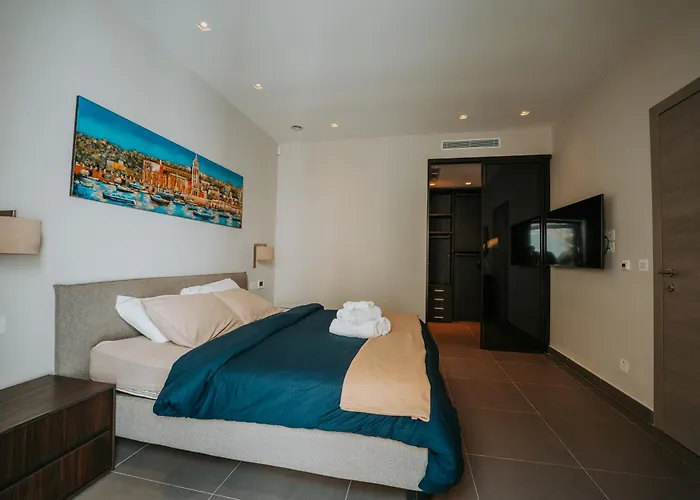 Villa Beachfront Luxury *